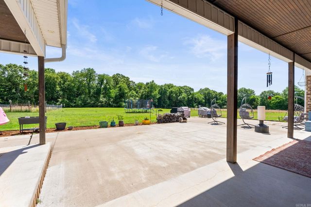 18 Brookeview Drive, Greenbrier, AR 72058