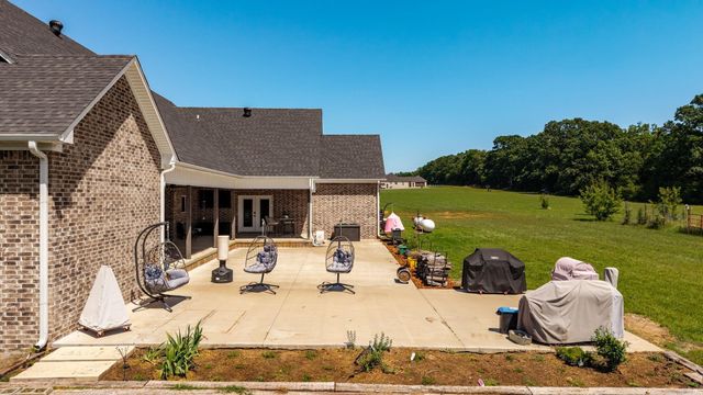 18 Brookeview Drive, Greenbrier, AR 72058