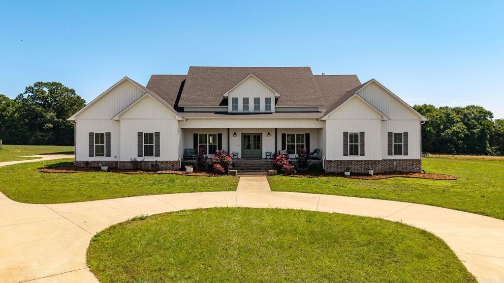 18 Brookeview Drive, Greenbrier, AR 72058