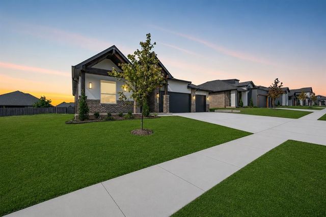 7129 NW 155th Street, Edmond, OK 73013