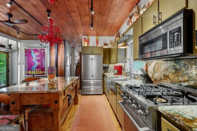 464 Myrtle Lane, Clayton, GA 30525