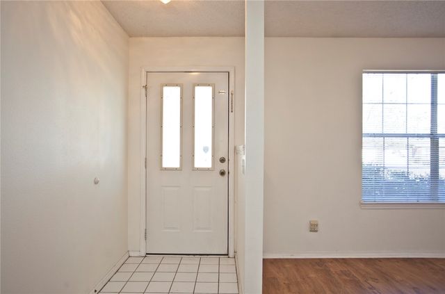 58 Holly Drive B, Bentonville, AR 72712