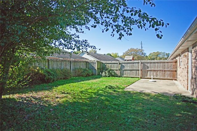 58 Holly Drive B, Bentonville, AR 72712