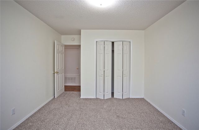 58 Holly Drive B, Bentonville, AR 72712