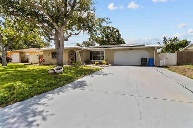 3507 OXFORD DRIVE W, Bradenton, FL 34205