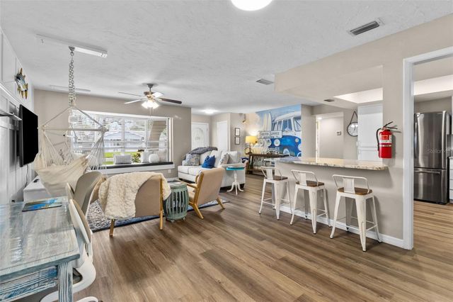 3507 OXFORD DRIVE W, Bradenton, FL 34205