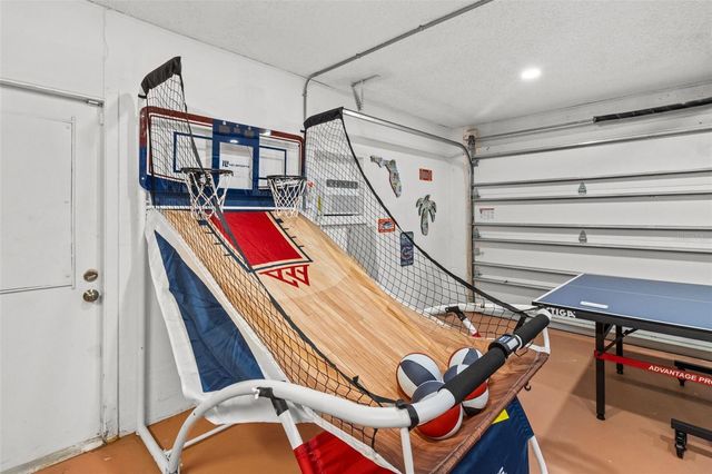 3507 OXFORD DRIVE W, Bradenton, FL 34205