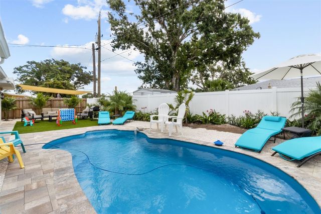 3507 OXFORD DRIVE W, Bradenton, FL 34205