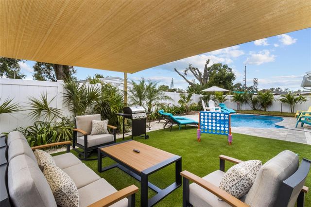 3507 OXFORD DRIVE W, Bradenton, FL 34205