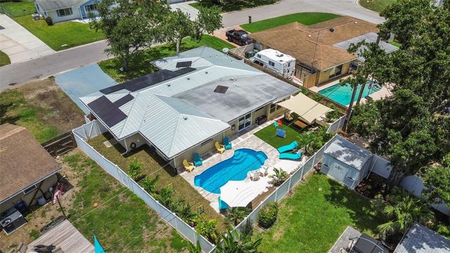 3507 OXFORD DRIVE W, Bradenton, FL 34205