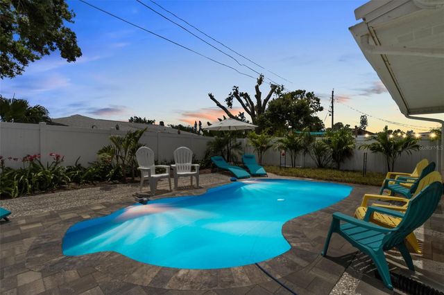 3507 OXFORD DRIVE W, Bradenton, FL 34205