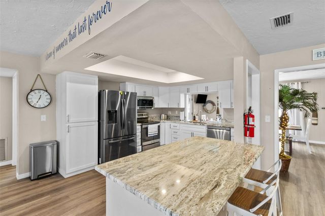 3507 OXFORD DRIVE W, Bradenton, FL 34205