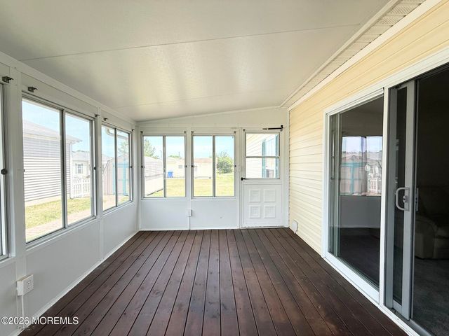 11 Rocky Hill Road, Manahawkin, NJ 08050