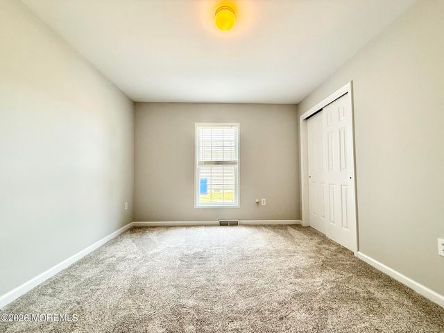 11 Rocky Hill Road, Manahawkin, NJ 08050