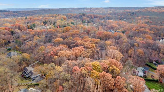 3 Grey Beech Lane, Pomona, NY 10970