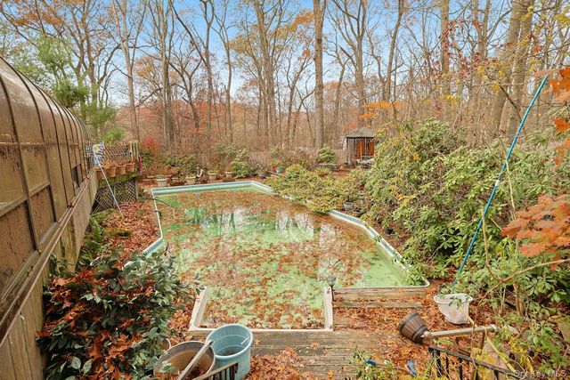 3 Grey Beech Lane, Pomona, NY 10970