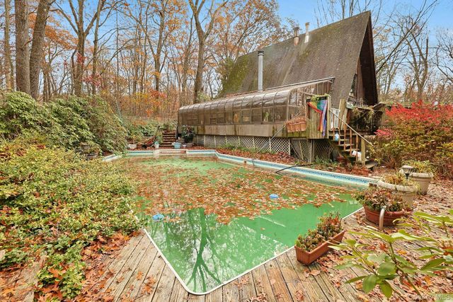 3 Grey Beech Lane, Pomona, NY 10970
