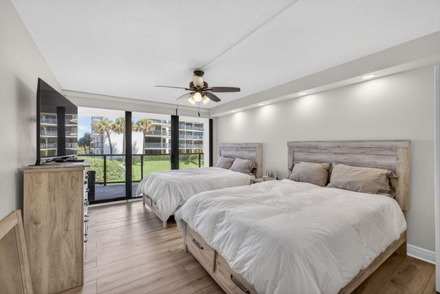 3440 S Ocean Boulevard 204s, Palm Beach, FL 33480