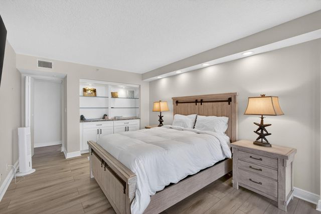 3440 S Ocean Boulevard 204s, Palm Beach, FL 33480