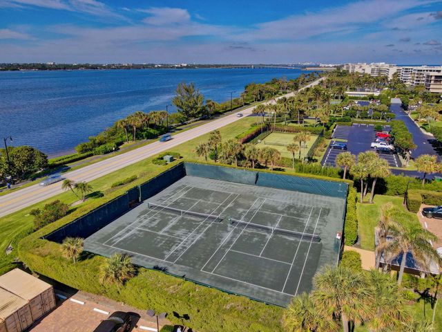 3440 S Ocean Boulevard 204s, Palm Beach, FL 33480