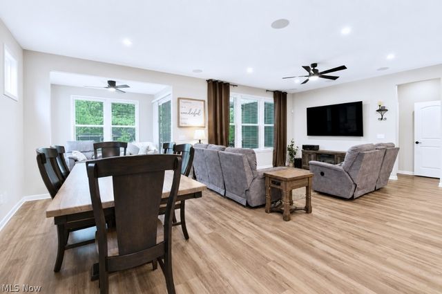 8208 Mustang Lane, Mentor, OH 44060