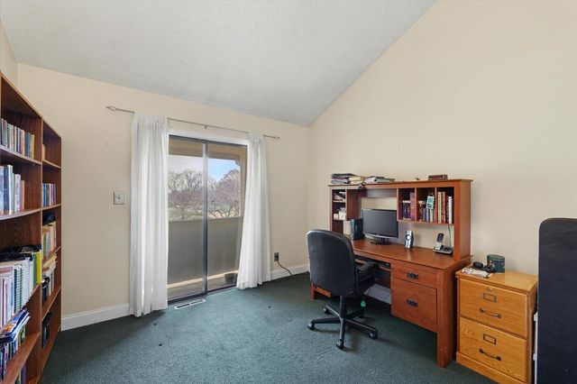 2115 Melrose Drive C, Champaign, IL 61820