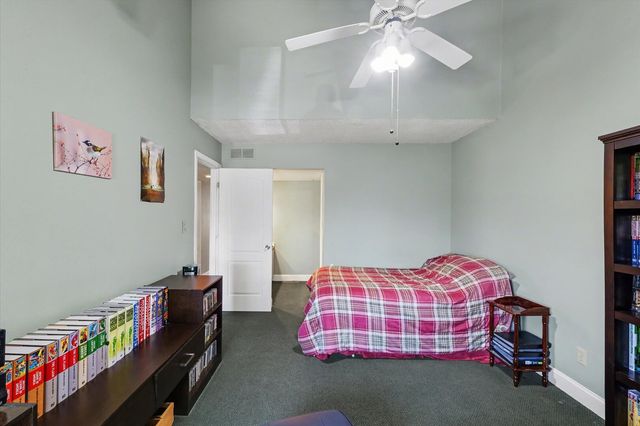 2115 Melrose Drive C, Champaign, IL 61820