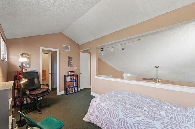 2115 Melrose Drive C, Champaign, IL 61820