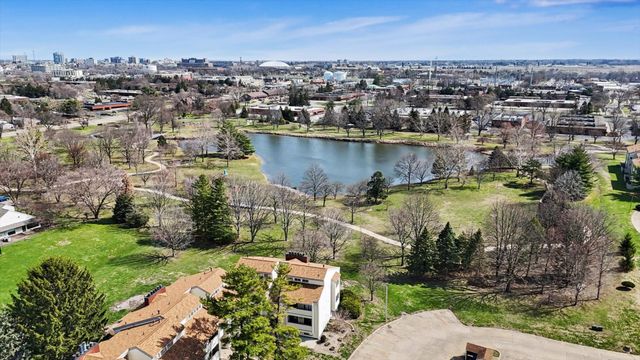 2115 Melrose Drive C, Champaign, IL 61820