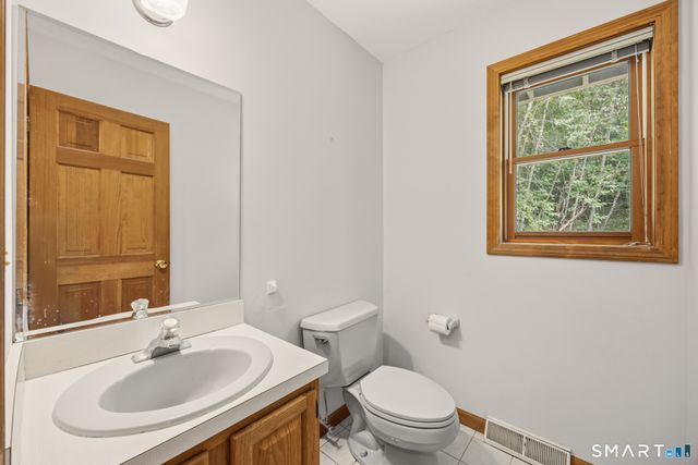 8 Margaret Terrace, Wolcott, CT 06716
