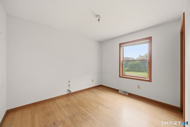 8 Margaret Terrace, Wolcott, CT 06716