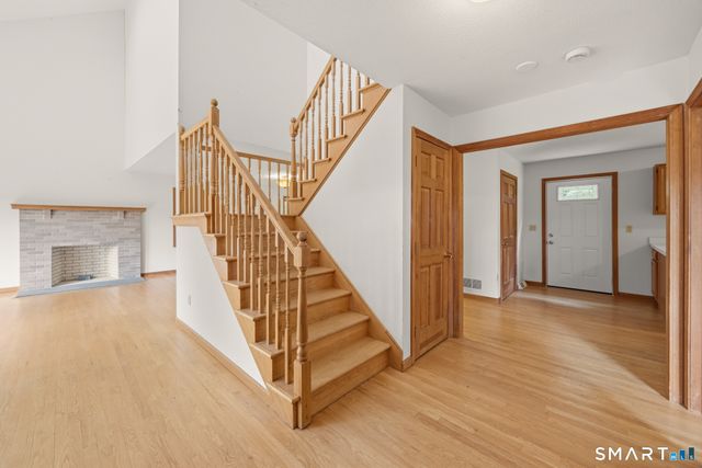 8 Margaret Terrace, Wolcott, CT 06716
