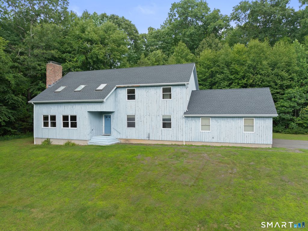 8 Margaret Terrace, Wolcott, CT 06716