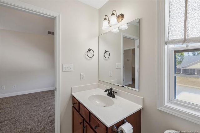 231 Feathers Lane, Raeford, NC 28376