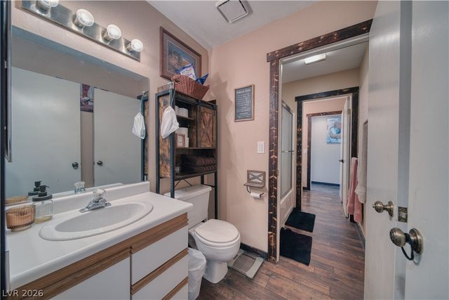 1641 West Hickory Street, Pahrump, NV 89048