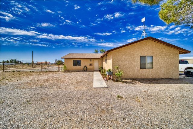 1641 West Hickory Street, Pahrump, NV 89048
