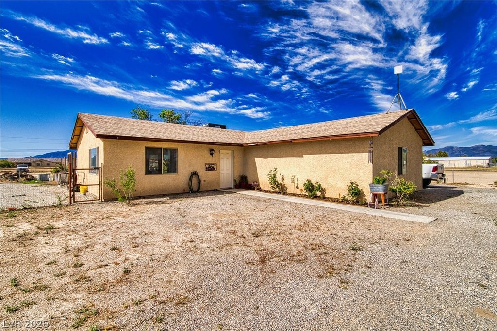 1641 West Hickory Street, Pahrump, NV 89048