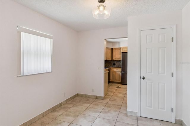307 E MAPLE STREET, Davenport, FL 33837