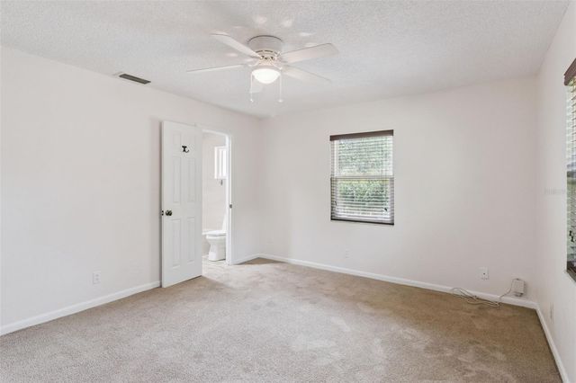 307 E MAPLE STREET, Davenport, FL 33837