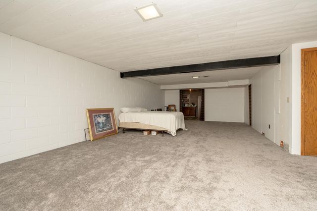 1813 6th Avenue W, Shakopee, MN 55379