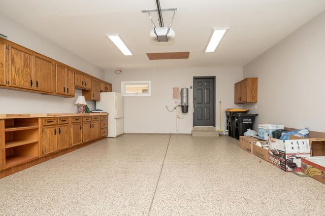 1813 6th Avenue W, Shakopee, MN 55379