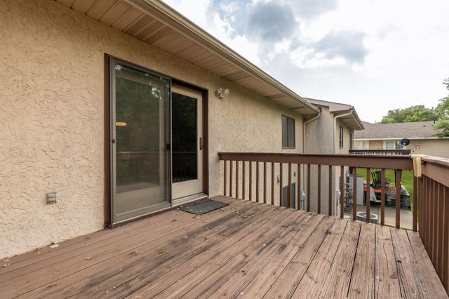 1813 6th Avenue W, Shakopee, MN 55379