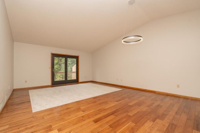 1813 6th Avenue W, Shakopee, MN 55379