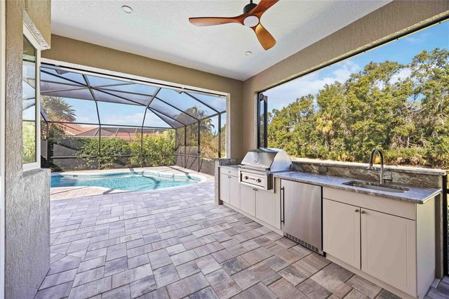 7922 ROYAL BIRKDALE CIRCLE, Lakewood Ranch, FL 34202