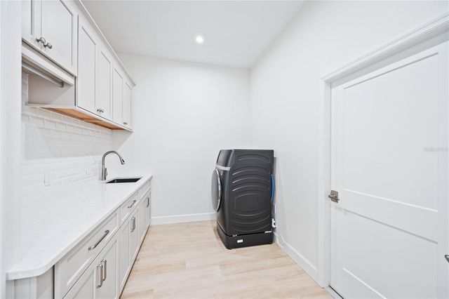 7922 ROYAL BIRKDALE CIRCLE, Lakewood Ranch, FL 34202