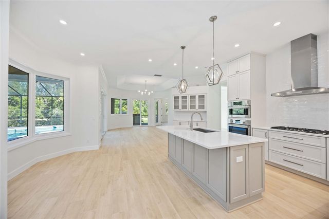 7922 ROYAL BIRKDALE CIRCLE, Lakewood Ranch, FL 34202