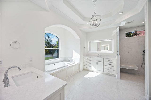 7922 ROYAL BIRKDALE CIRCLE, Lakewood Ranch, FL 34202