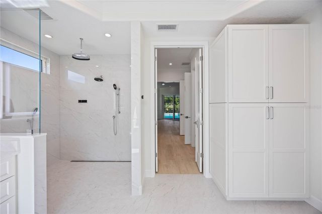 7922 ROYAL BIRKDALE CIRCLE, Lakewood Ranch, FL 34202