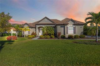 7922 ROYAL BIRKDALE CIRCLE, Lakewood Ranch, FL 34202