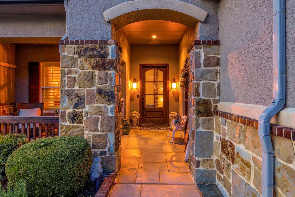 9713 Arkose Drive, Denton, TX 76207 — photo 2